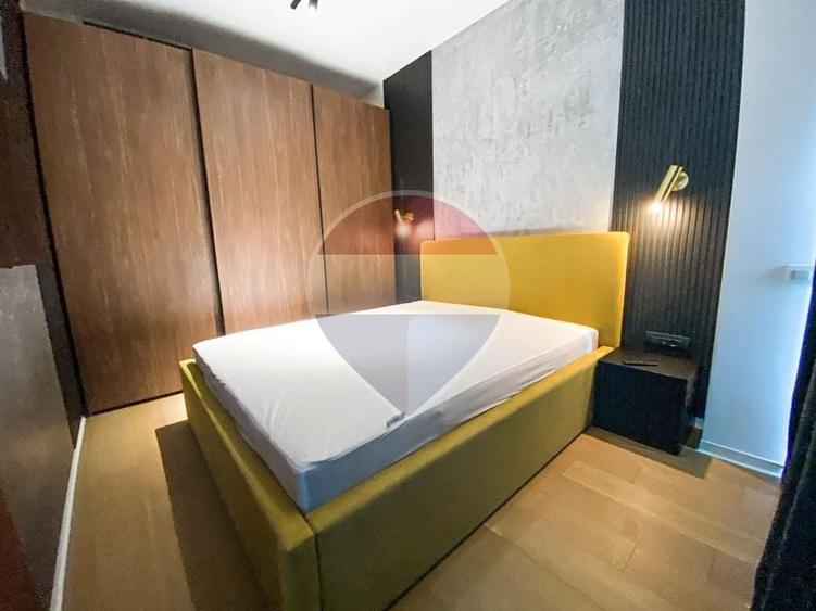 Apartament cu 2 camere semidecomandat, mobilat în Floreasca