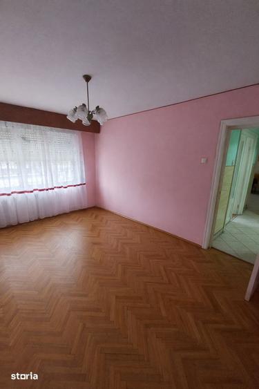 De Vanzare/Scimb Apartament 4 camere, balcon ?i terasa, Rogerius - 11