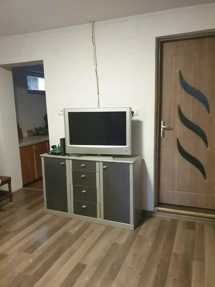 Casă cu 4 camere cu Teren 1200 Mp în Central