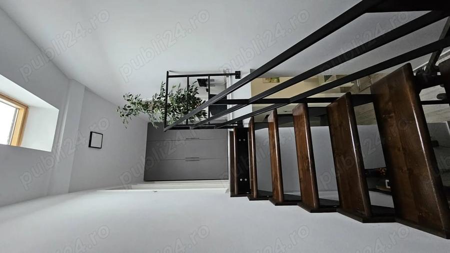 Apartament cu 3 camere decomandat în Giroc