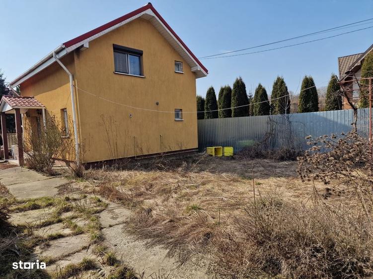Casă cu 3 camere în Lilieci