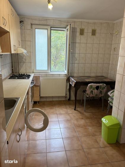 Apartament cu 3 camere în Dristor