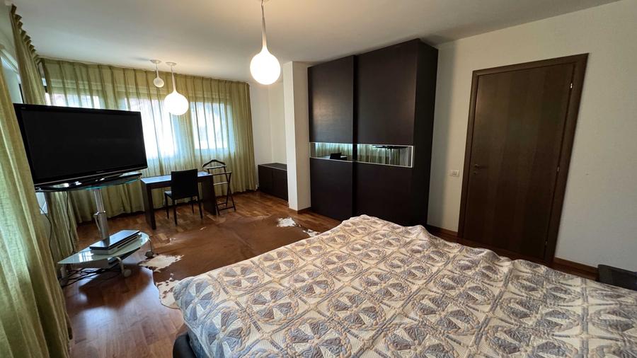Casă cu 4 camere decomandat cu Teren 500 Mp în Cioplea