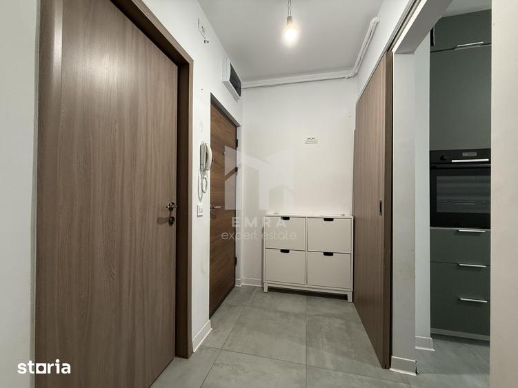 Apartament cu 2 camere semidecomandat în Cornișa
