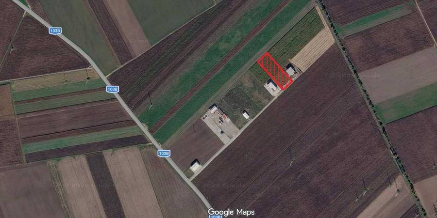 Teren de 5000 mp, în Central