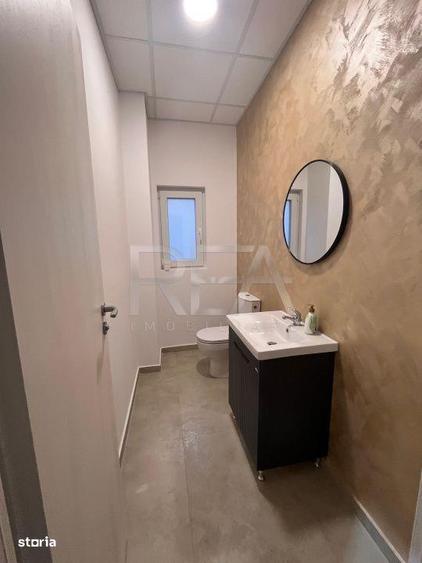 Spațiu comercial, de 485 mp, în Central