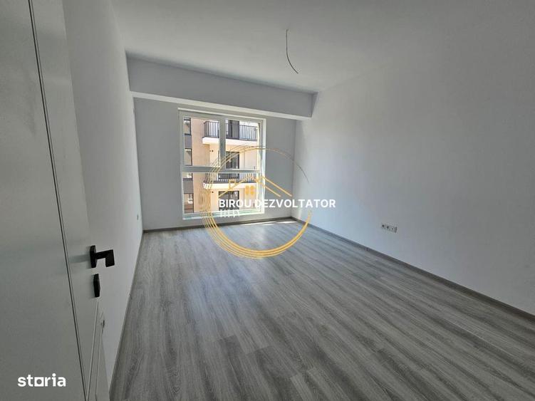 Apartament cu 2 camere decomandat în Titan — fotografia 1