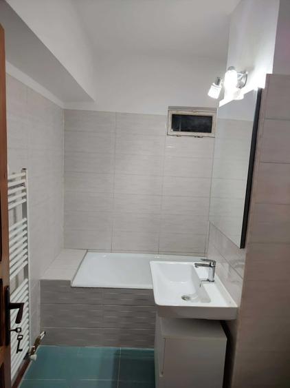Apartament cu 2 camere decomandat în Ultracentral
