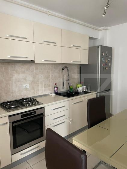 Apartament cu 2 camere decomandat, mobilat în Răcădău
