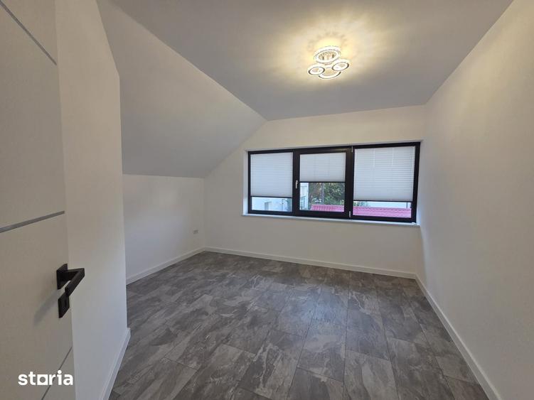 Casă cu 6 camere cu Teren 456 Mp în Mărășești