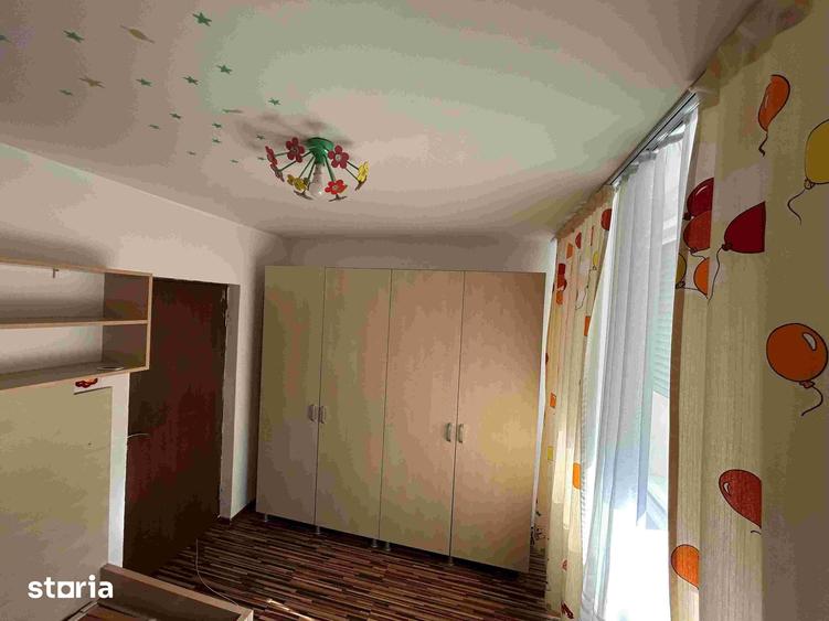 Apartament cu 3 camere decomandat în Ultracentral