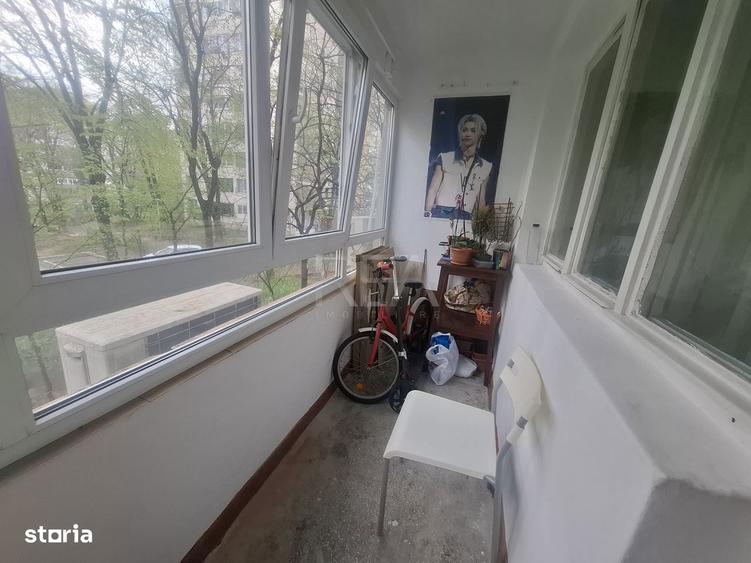 Apartament cu 2 camere decomandat în Drumul Taberei — fotografia 3