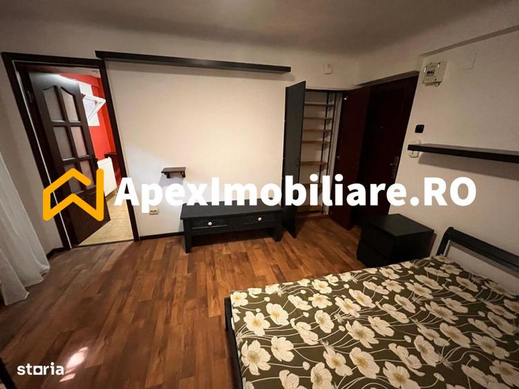 Garsonieră, mobilată în Universitate