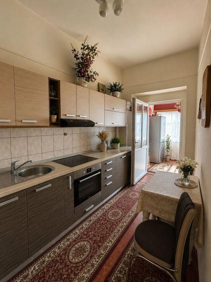 Apartament cu 2 camere nedecomandat, mobilat în Central