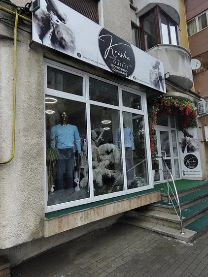 Spațiu comercial, de 140 mp, în Central