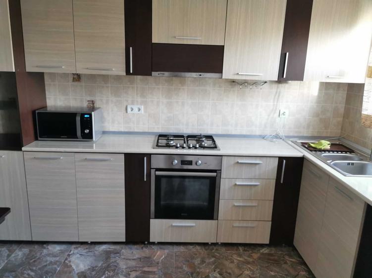 Apartament de inchiriat , 2 camere, etajul 4 - 1