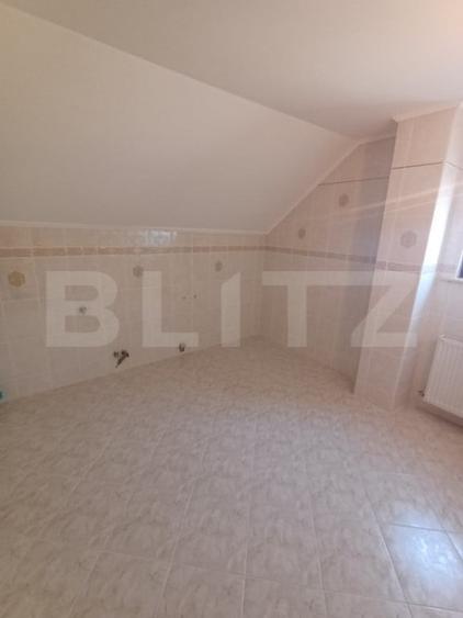 Casă cu 4 camere cu Teren 353 Mp în Sfântu Ilie