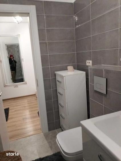 Garsonieră decomandată în Zahana