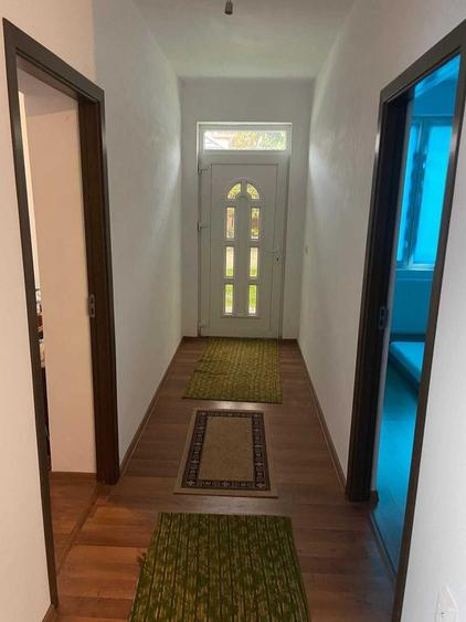 Apartament cu 3 camere decomandat în 7 Noiembrie