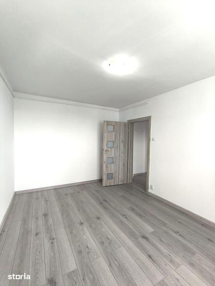 Apartament cu 2 camere decomandat în Berceni