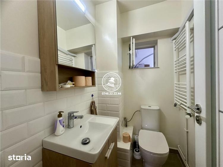 Apartament cu 3 camere decomandat în Ultracentral