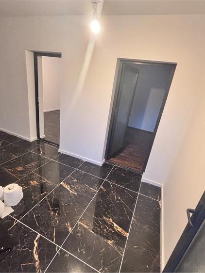 Casă cu 3 camere cu Teren 244 Mp în Exterior Vest