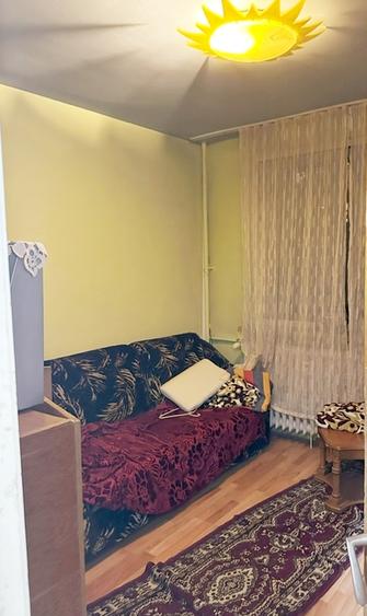 Apartament cu 3 camere decomandat în Drumul Taberei — fotografia 3
