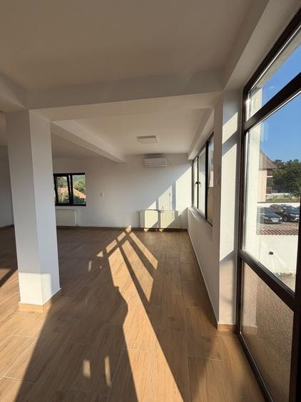 Spațiu comercial, de 70 mp, în Central
