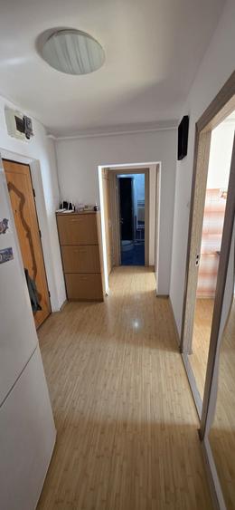 Apartament cu 2 camere decomandat în Sânpetru