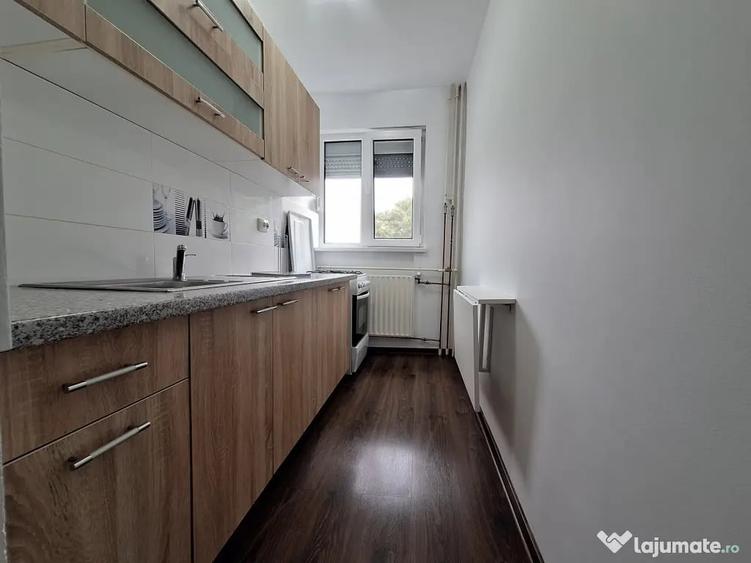Apartament cu 2 camere semidecomandat în Circumvalațiunii