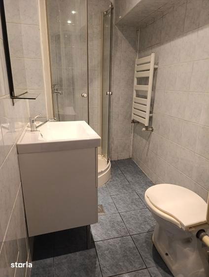 Apartament 1 camera la 12 min Metrou Academia Militara, 8 min Marriott - 3