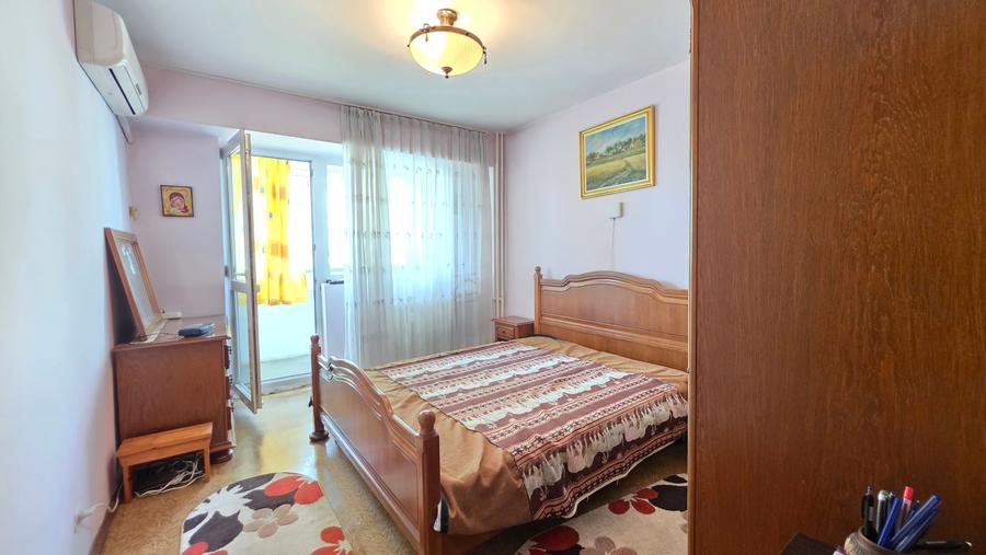 Apartament cu 3 camere decomandat în Chișinau