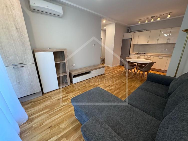 Apartament cu 2 camere decomandat, mobilat în Străulești
