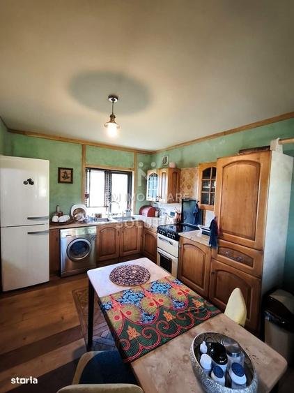 Casă cu 3 camere cu Teren 1100 Mp în Central