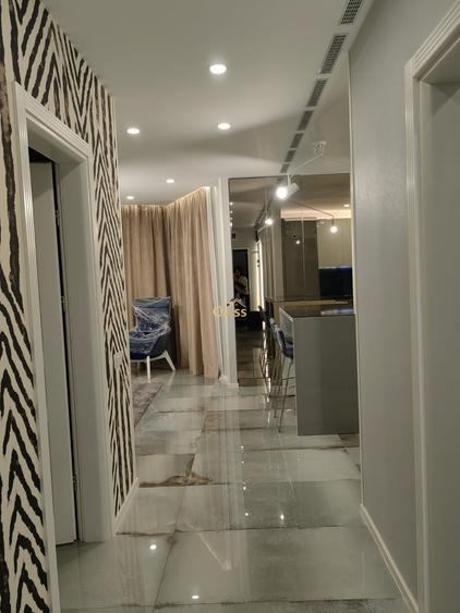 Apartament cu 2 camere semidecomandat, mobilat în Bună Ziua