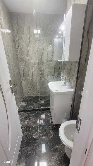 Apartament cu 2 camere semidecomandat în Micro 3