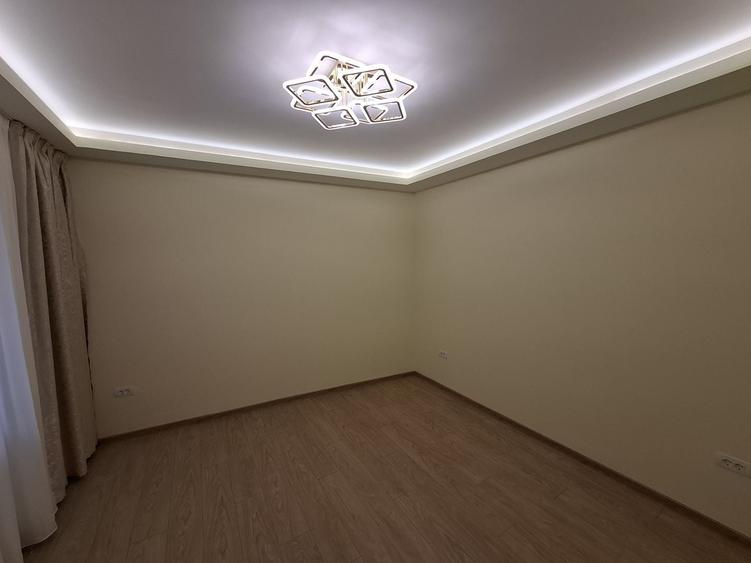 Casă individuală cu 4 camere cu Canalizare în Brătianu