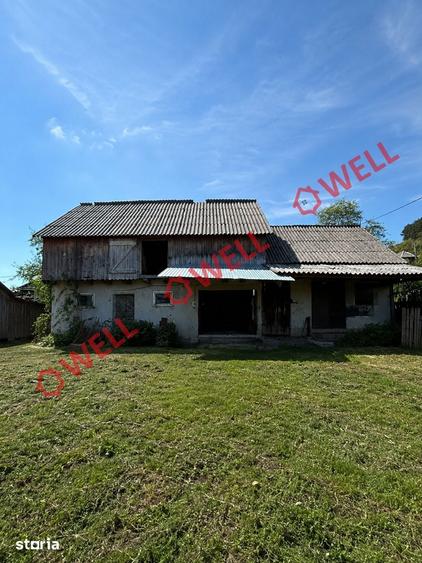 Casă cu Teren 800 Mp în Poian