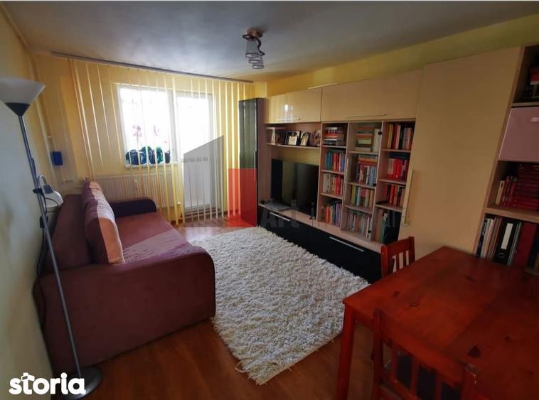 Apartament cu 2 camere decomandat în 13 Septembrie