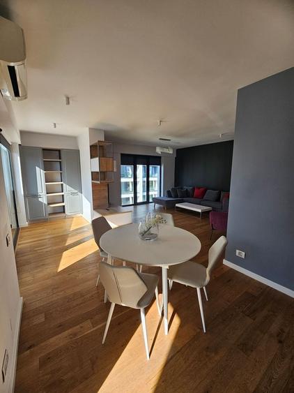 Apartament cu 2 camere decomandat în Băneasa