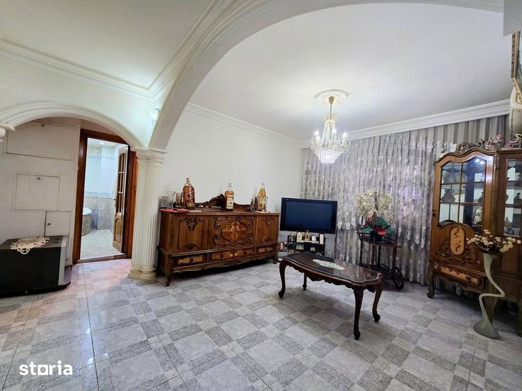 Apartament cu 4 camere, mobilat în Colentina