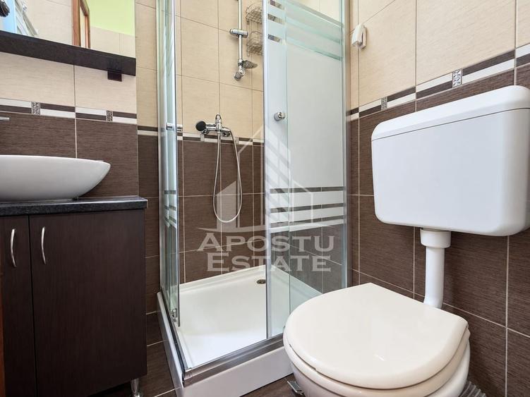 Apartament cu 4 camere decomandat, mobilat în Malul Mureșului