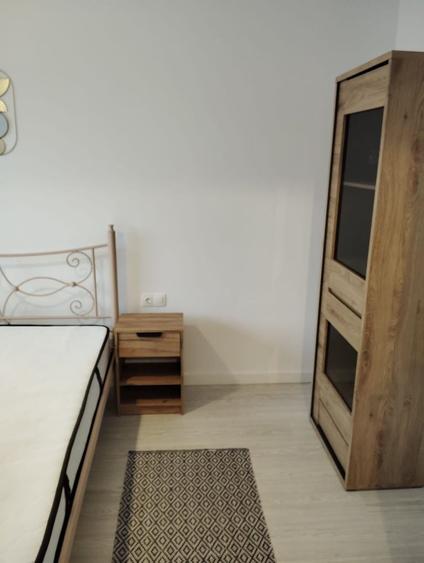 Apartament cu 2 camere decomandat în Chinteni