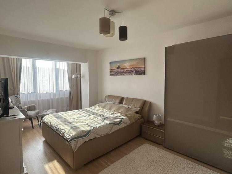 Apartament cu 3 camere decomandat în Herăstrău