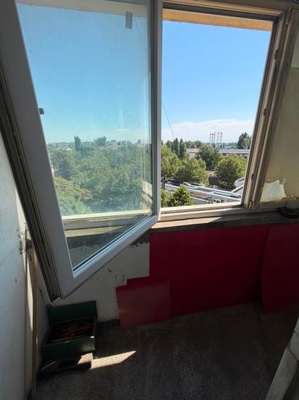 Apartament cu 2 camere semidecomandat în Vitan