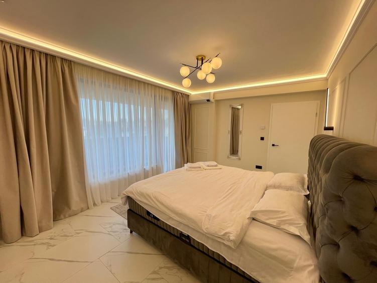 Apartament cu 3 camere decomandat în Băneasa