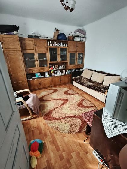 Casă cu 4 camere cu Teren 1500 Mp în Dârvari