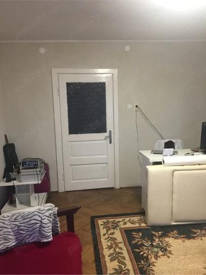 Casă cu 4 camere cu Teren 1646 Mp în Brebu