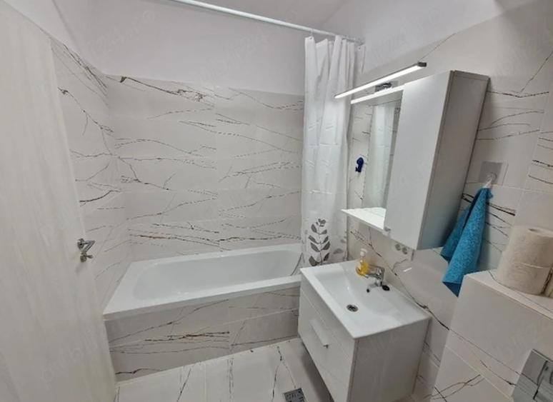 Apartament cu 2 camere decomandat în Berceni
