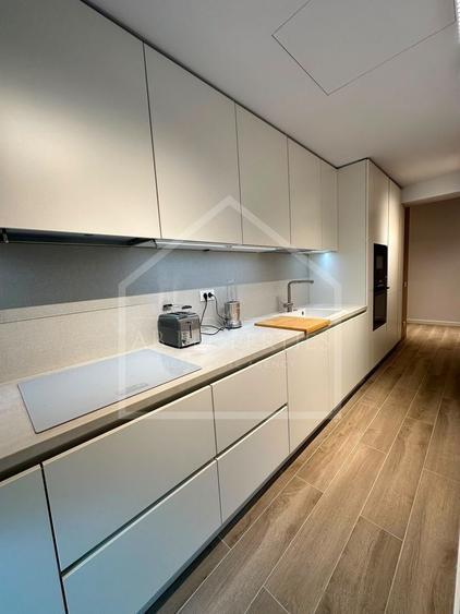 Apartament cu 2 camere decomandat, mobilat în Băneasa